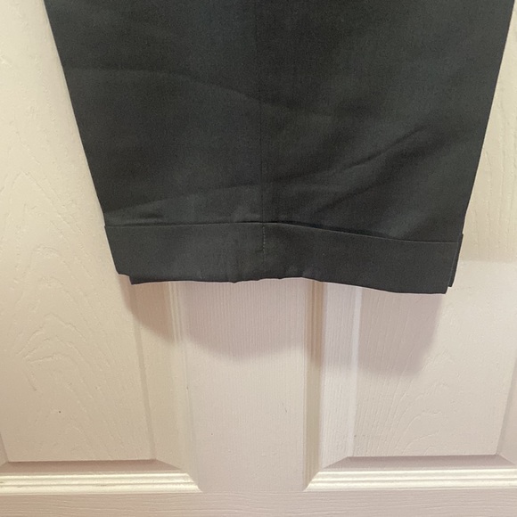 Louis Raphael mens dress pants with hidden extension; 40 x 30 - Picture 2 of 4